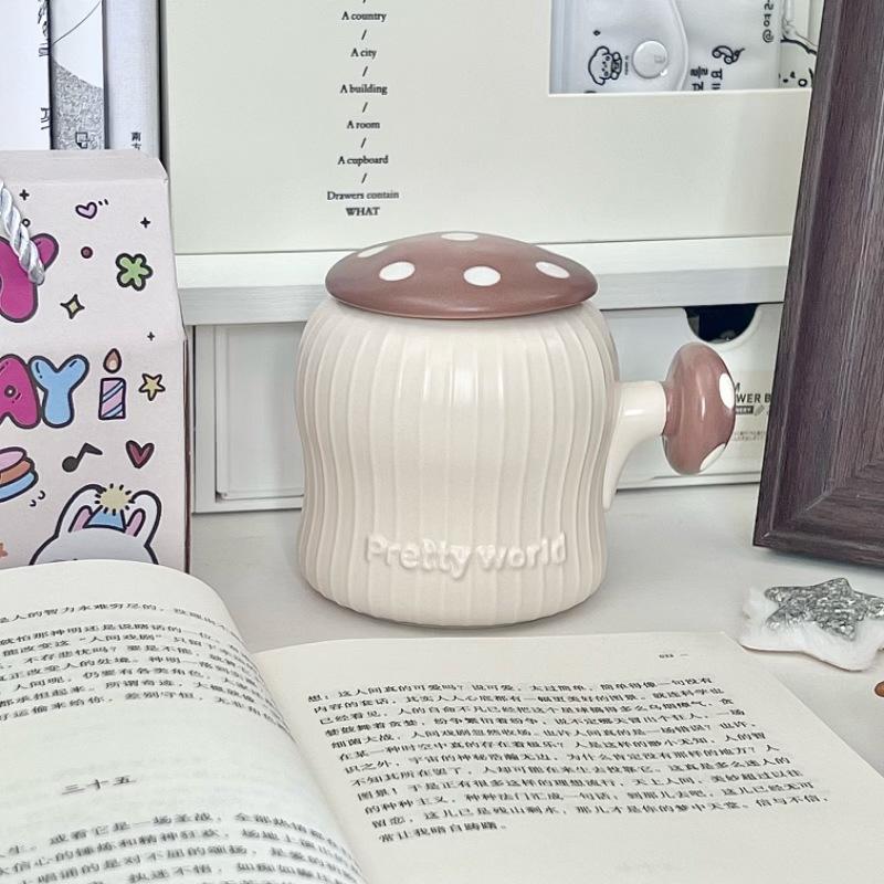Niedliche Pilzform Keramiktasse mit Deckel Mädchen Geburtstagsgeschenk Paar Trinkbecher Kaffeetasse Geschenk
