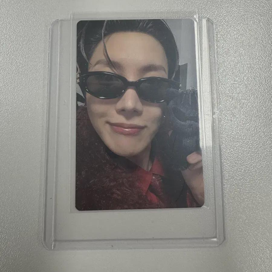 

J-hope Hop Ons Final Con Gift Photocard Bts