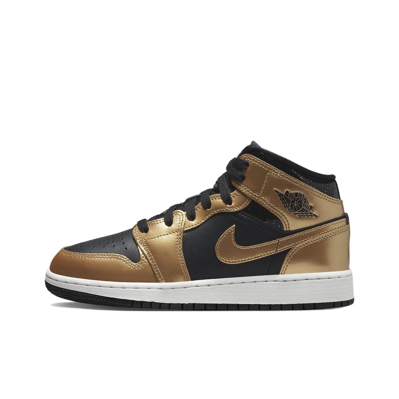 

Новые Jordan 1 Mid SE Metallic Gold Black GS DR6967-071 38.5