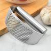 Garlic Crusher Stainless Steel Band Garlic Crusher MINI Handheld Garlic Crusher Kitchen Tools