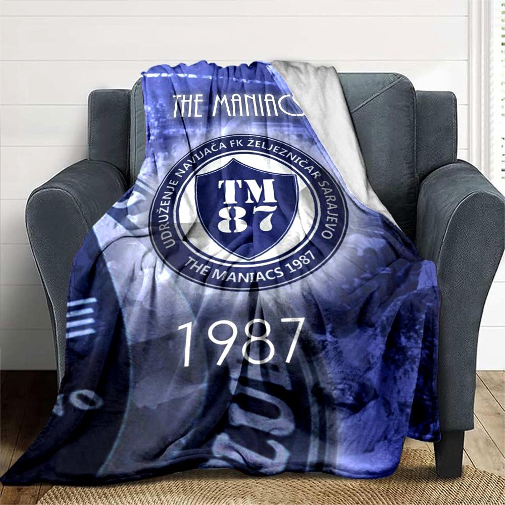 FKŽ Club Print Flannel Blanket High Quality Warm Comfortable Cover for All Seasons Perfect for Gifts Home Decor