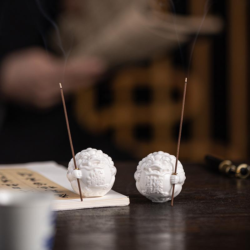 Creative Ceramic Incense Burner Incense InsertionSeatLine Incense Burner Tea Table Tea Pet Ornament Sandalwood Incense Smoker