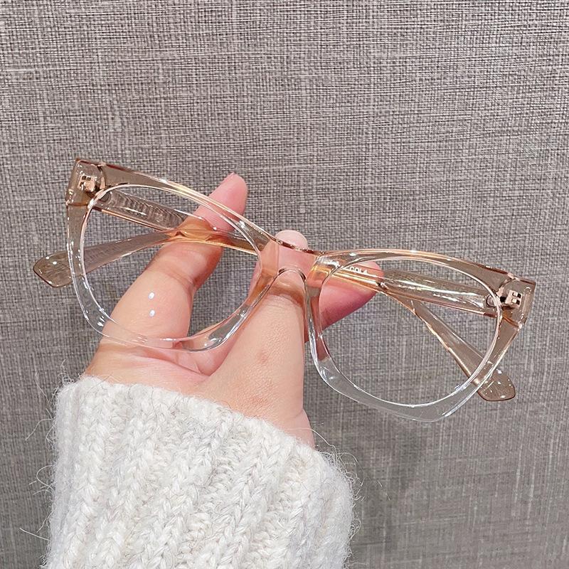 Cat Eye Shape Glasses Frame for Women European American Style Eyeglasses Fashion Stylish Anti Blue Light Computer Glass