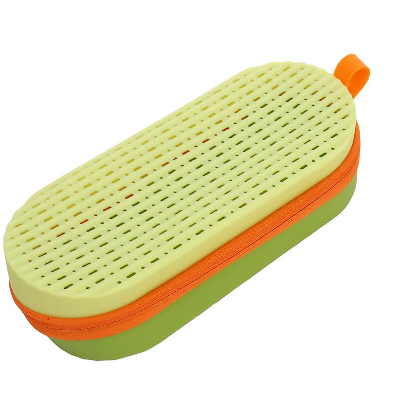 Swim Goggle Case For Swimming Goggles Silicone Protective Cases with Drain Hole for Goggles
