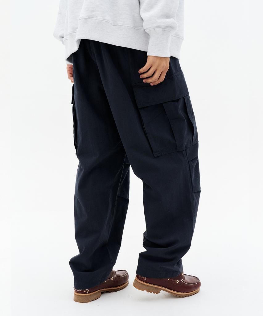 CONTROBANAL3 Single-Pleat Wide Cargo Pants [Navy]