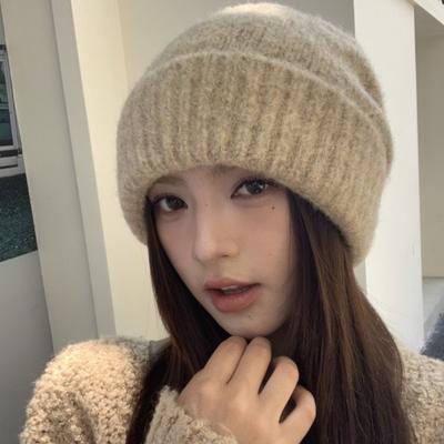 Pokrývky hlavy – Čepice