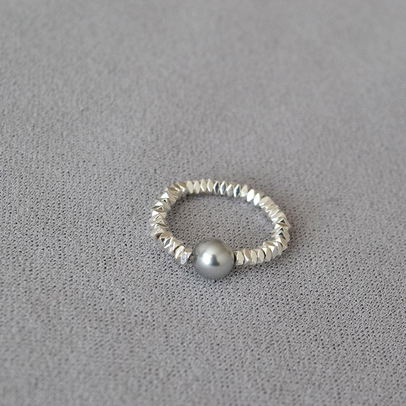 Minimalist Crushed Silver Pearl Elastic Ring: Unique Japanese and South Korean Style
