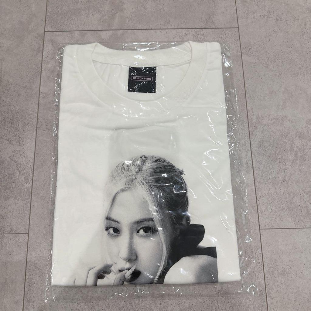 [USED] BLACKPINK Rosé T-shirt, size M