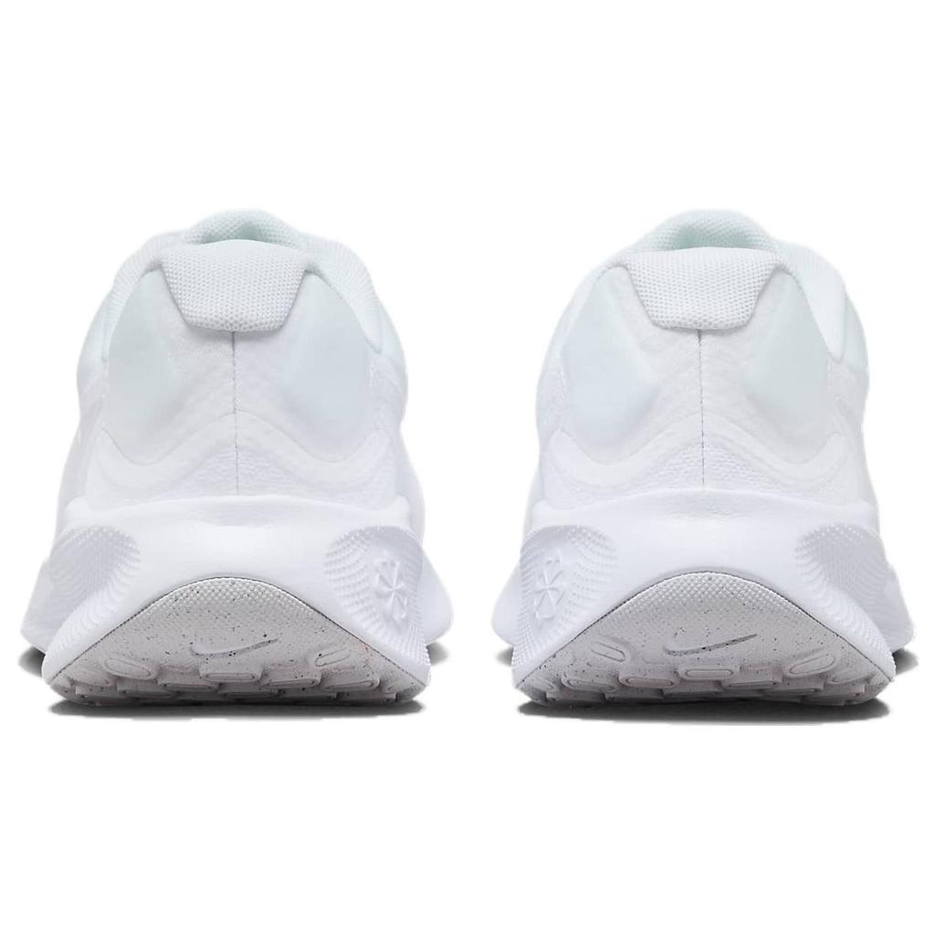 Neuer Nike Revolution 7 Weiß Damen FB2208-100