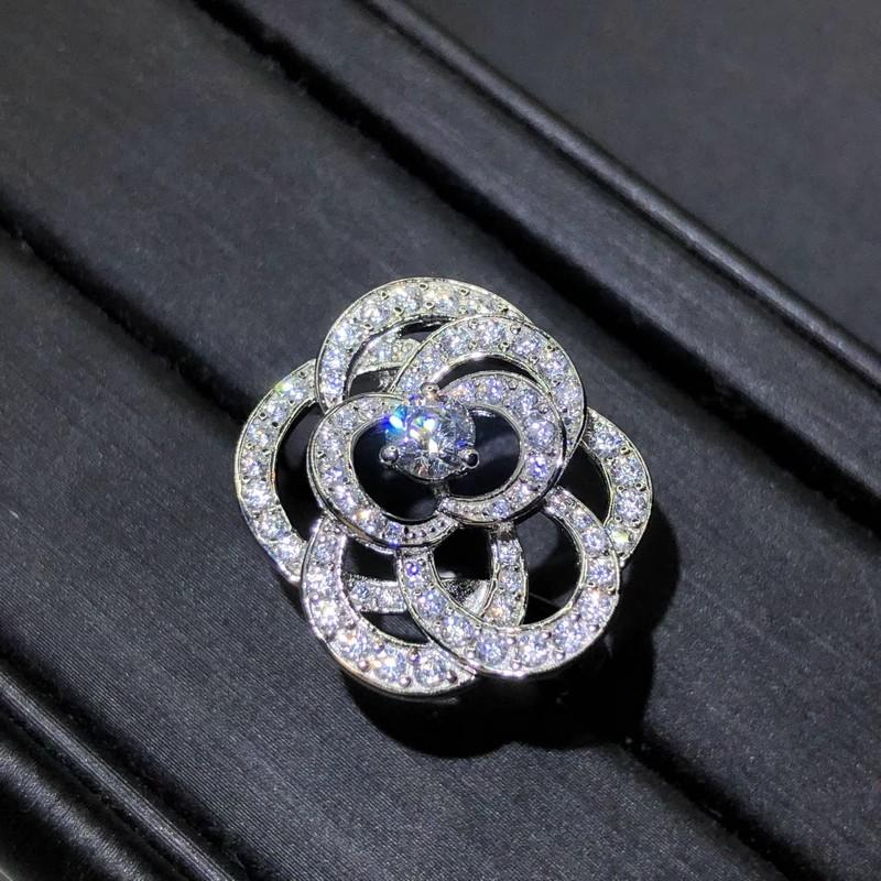 

Huitan Aesthetic Flower Rings Women for Wedding Anniversary Party Hollow Design Full Shiny CZ Temperament Elegant Lady s Zircon 6