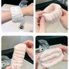 2pcs Face Wash Hand Wrist Strap Reusable Sweat Band Microfiber Towel Band Flexible Absorbent Wrist Strap for Face Wash.