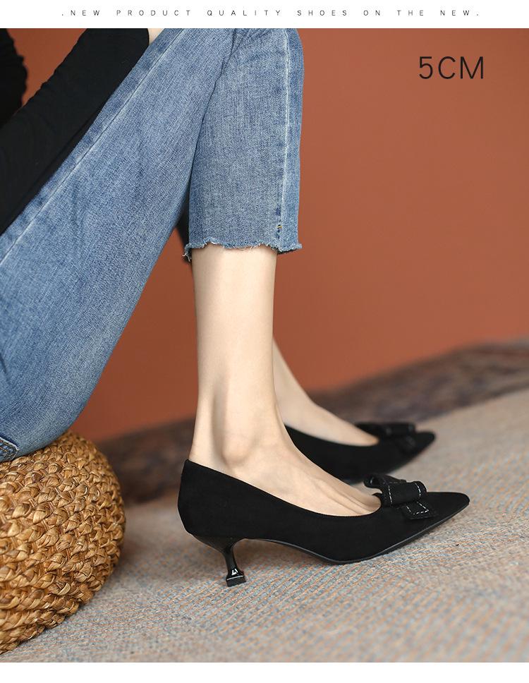 2025 Spring/Autumn Black Bow Low Heel Stiletto: French Pointed Toe Women's High Heels.
