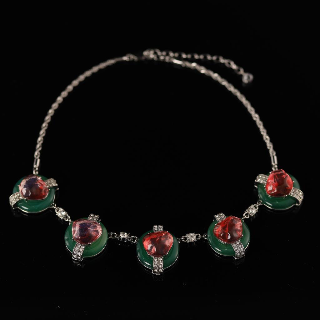 Medieval 25 Winter French Retro Suit Collection Temperament Premium Copper Alloy Stud Earrings Necklace