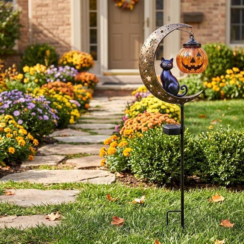 Iron Black Cat Moon Ground Lamp Waterproof Solar Garden Light Auto On/Off for Outdoor Lawns Courtyards Yards Patio Pathway Halloween Decor