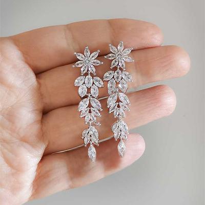 Huitan Crystal Long Hanging Earrings for Women Luxury Cubic Zircon Brilliant Bridal Wedding Earrings Temperament Female Jewelry