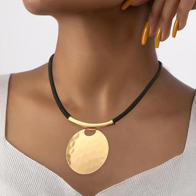 Accesorios para Mujer Collar Versátil Atmosférico Geométrico Premium Retro Artículo Corto