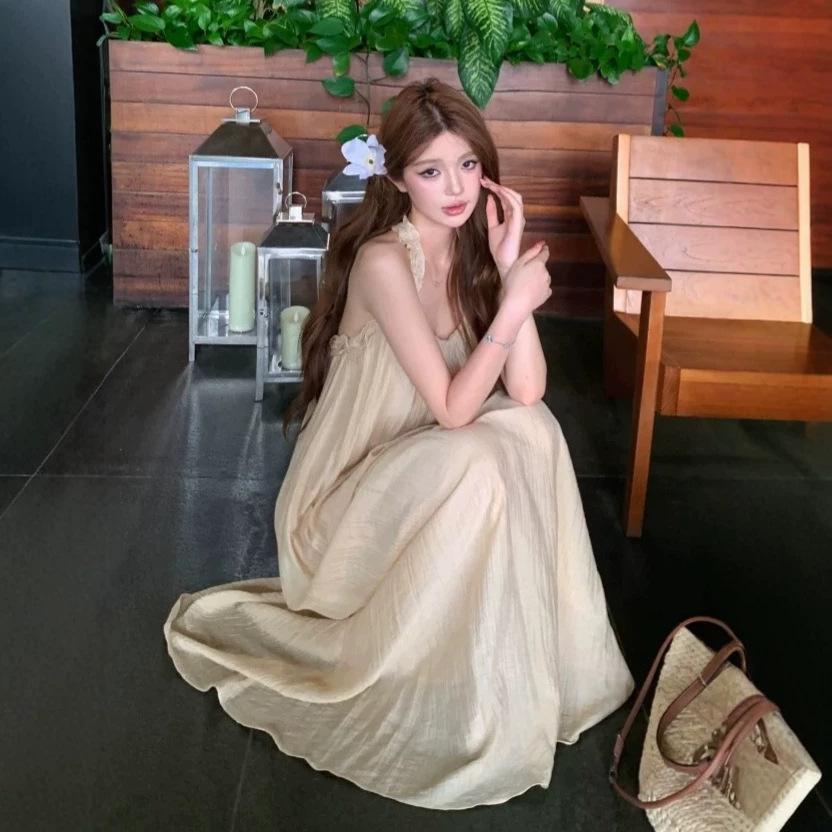 Seaside Vacation Style Is Unique and Beautiful, Super Good-looking Suspender Skirt Design Sense Backless Sleeveless Dress 2026 Summer Women