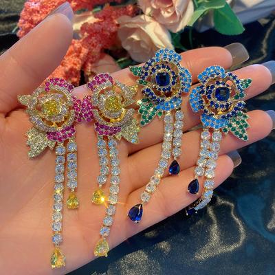 Auskarai – Kabantys auskarai