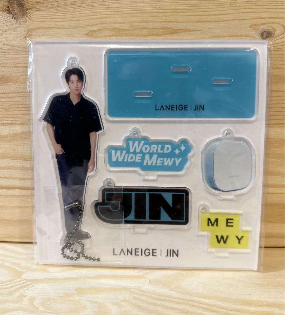 

[Б/У] BTS JIN Laneige collaboration акриловая подставка брелок акриловая подставка