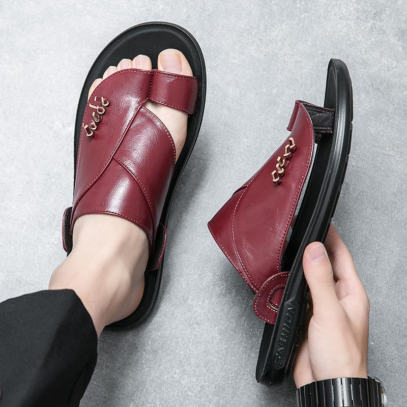 Fashion Men's Summer New Sandals and Slippers Men's Leather Sandals Adult Breathable Beach Shoes Non-slip Open-toe Leather Sandals Flat