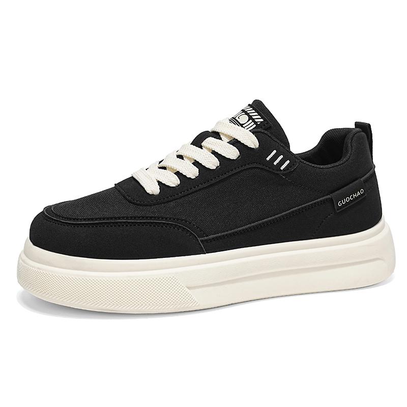 Flat Solid Colour Fashion Lightweight Man Sports Sneakers 2026 Spring New Casual Men's Shoes Canvas Comfort Trend Board Footwear