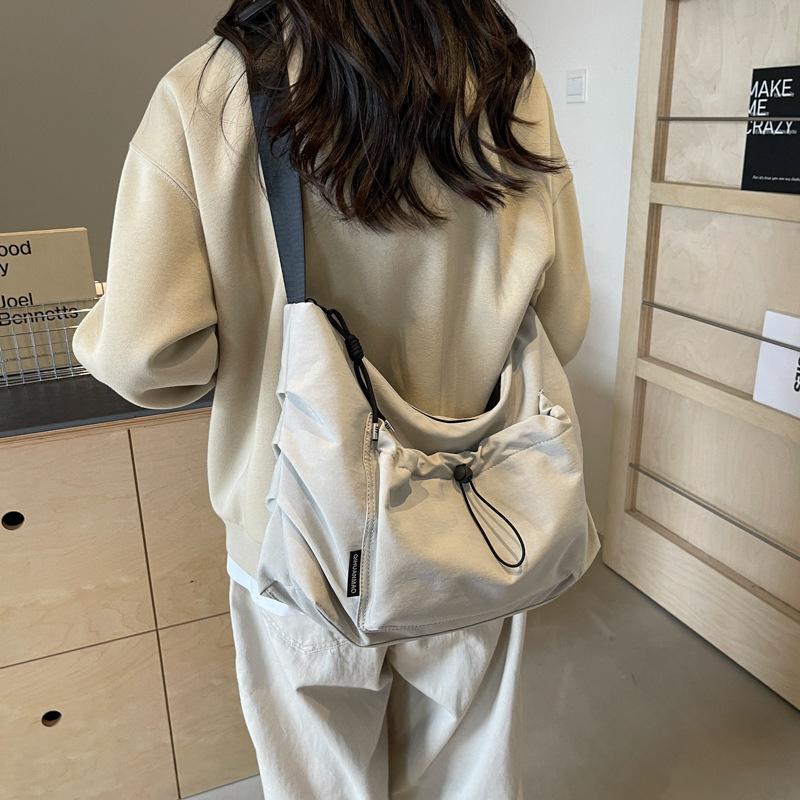 2025 Fashion Trend Texture Simple Large-capacity Bag Autumn New Tote Bag Women's Shoulder Crossbody Bag