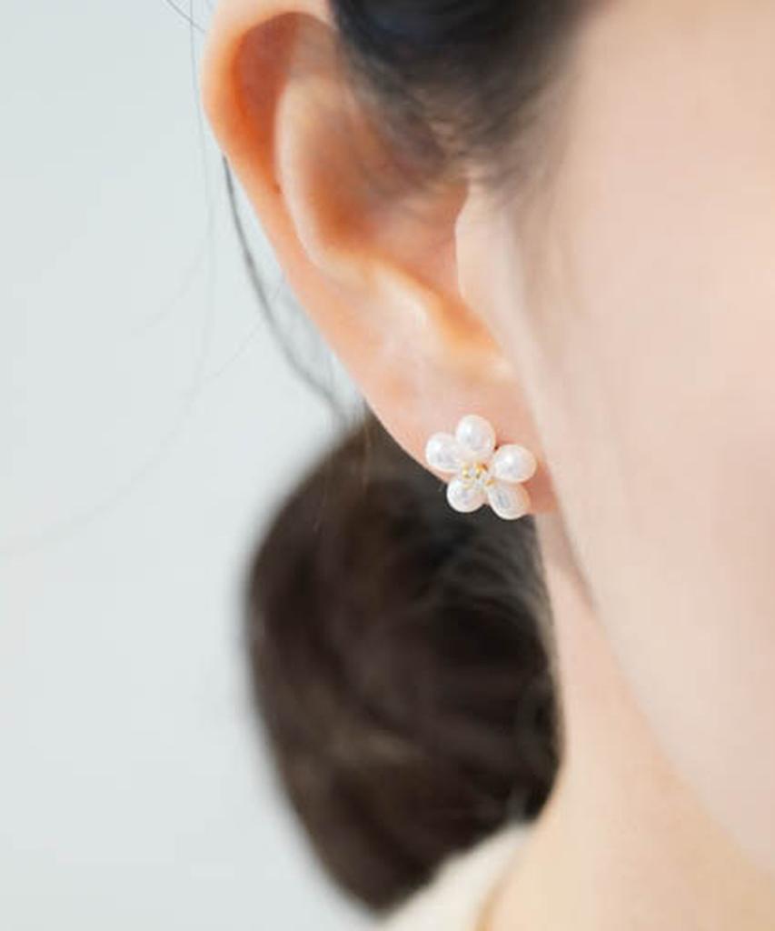 Alleun Silver 925 Cubic Flower Aurora Bold Pearl Earrings