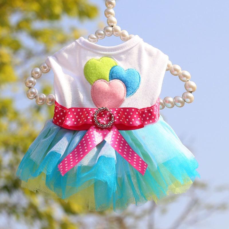 Pet Dog Clothes, Spring and Summer Cat Clothes Pet Dog Skirts Pet Supplies Cat Gauze Skirts Hearts