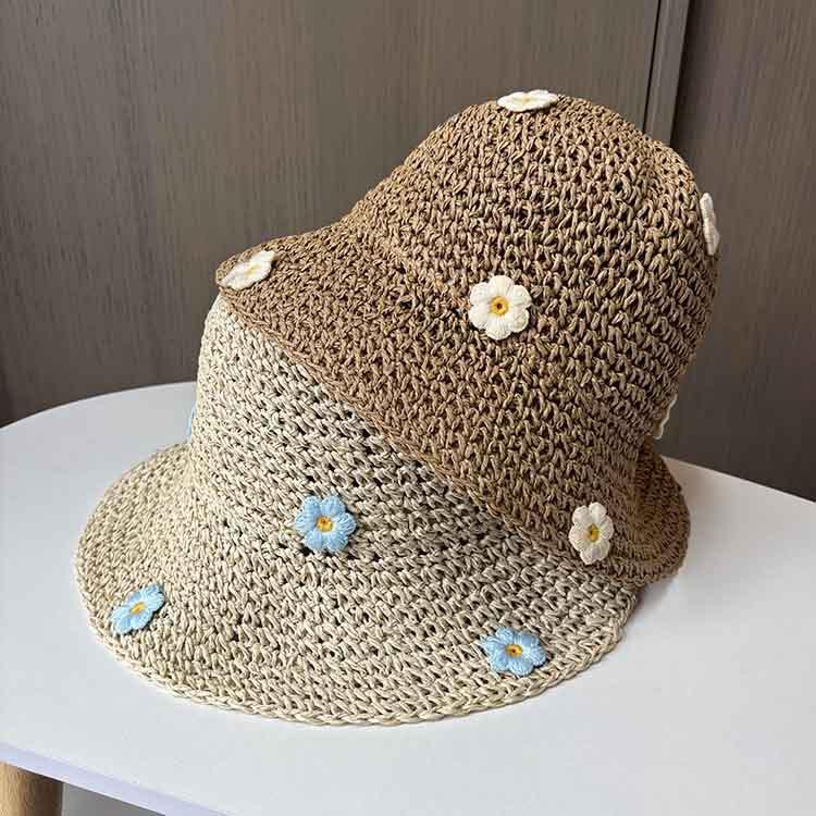 Spring and Summer Sweet Flower Versatile Woven Straw Hat Ladies Foldable Travel Sun Hat Big Eaves Sunscreen Beach Hat