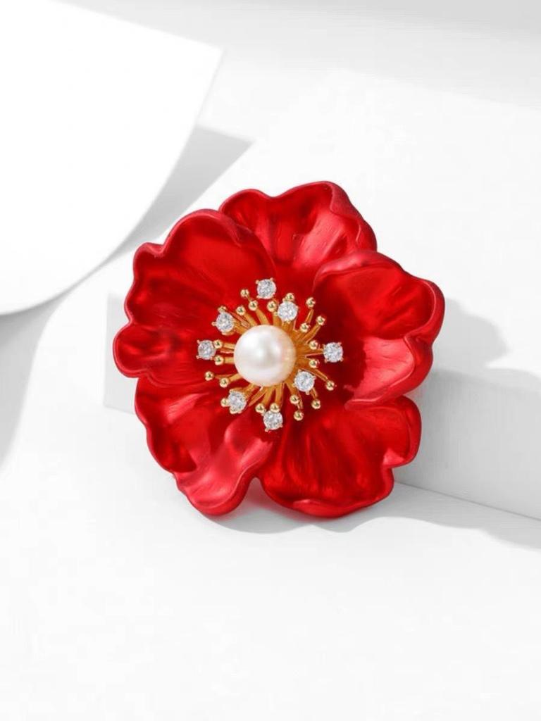 High-End Chinese Style Red Flower Brooch Pin - Unique Niche Cheongsam Accessory for Women