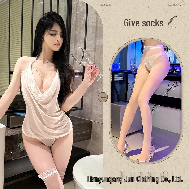 Tempting Sheer Desire Lingerie Set: Flirty Quick-Release Sleepwear