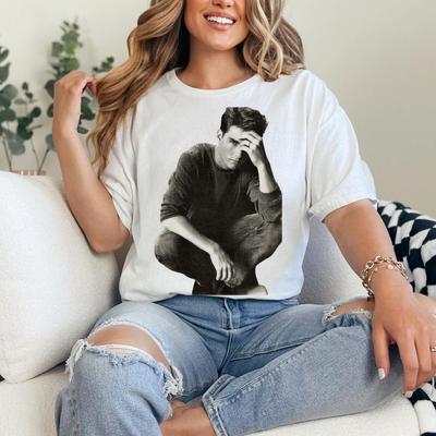 Tom Cruise Vintage Graphic Tee: Retro Movie Fan Shirt