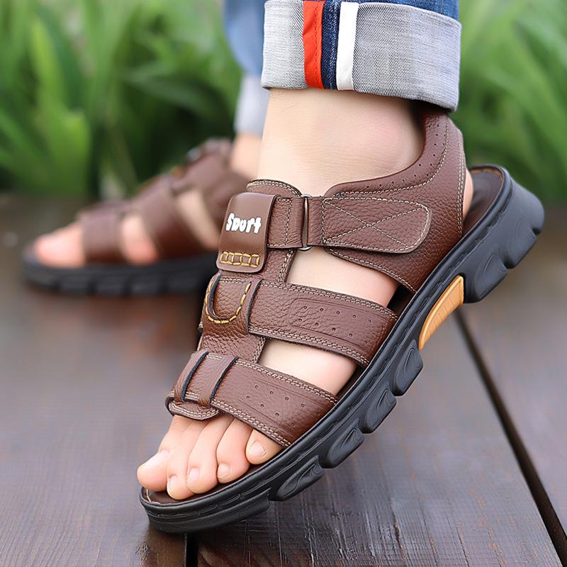 Summer Men's Casual Beach Shoes Fashionable Outdoor Breathable and Lightweight Sandals Comfortable and Non Slip Roman Slippers