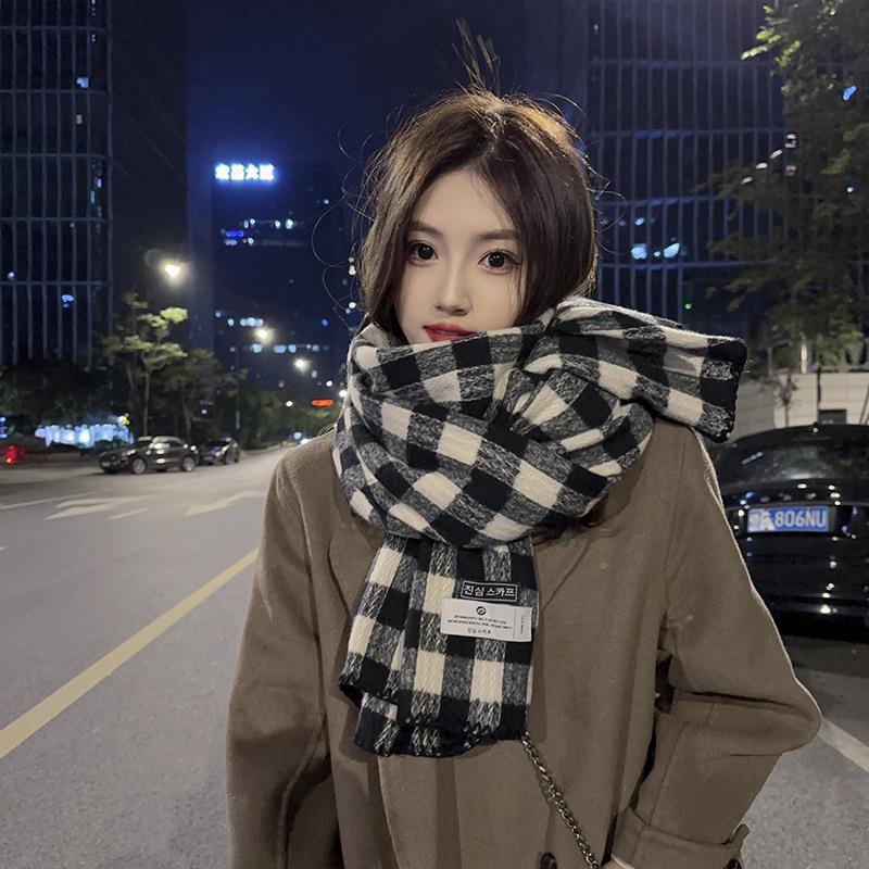 Retro Plaid Scarf Women's New Winter Thickened Korean Style Student Shawl Dual-purpose Warm Scarf Green