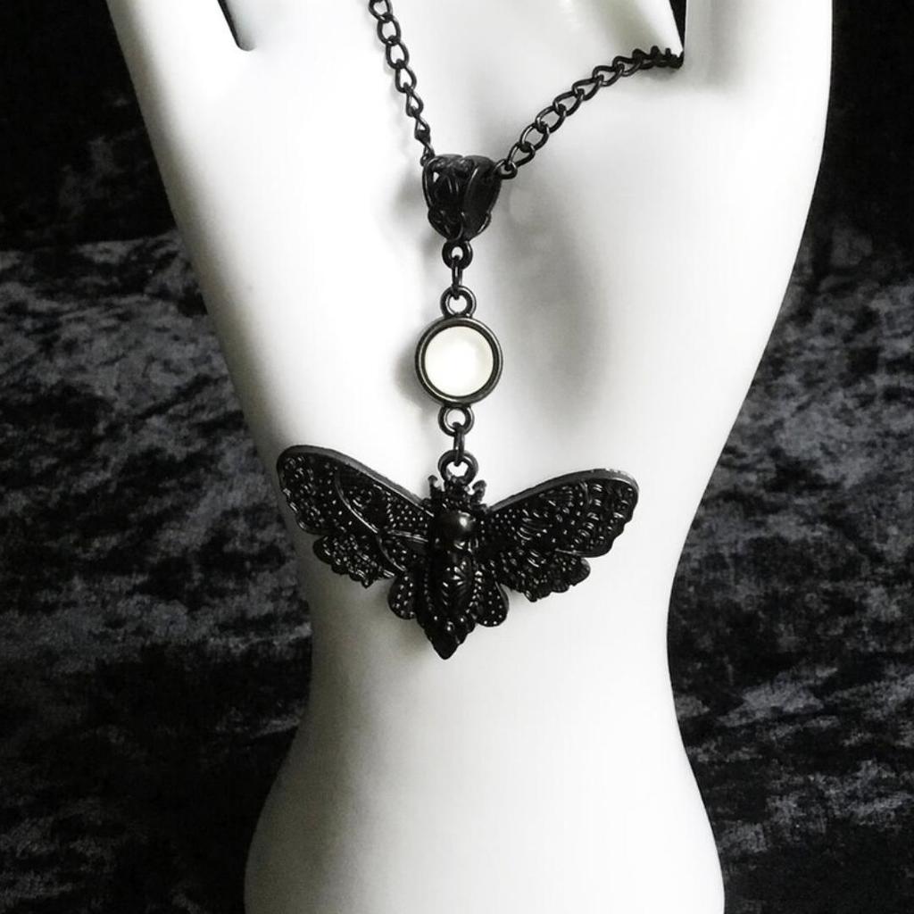 Gotische Adlermotte Anhänger Halskette Mit Legierung Tier Design Für Halloween Geschenk