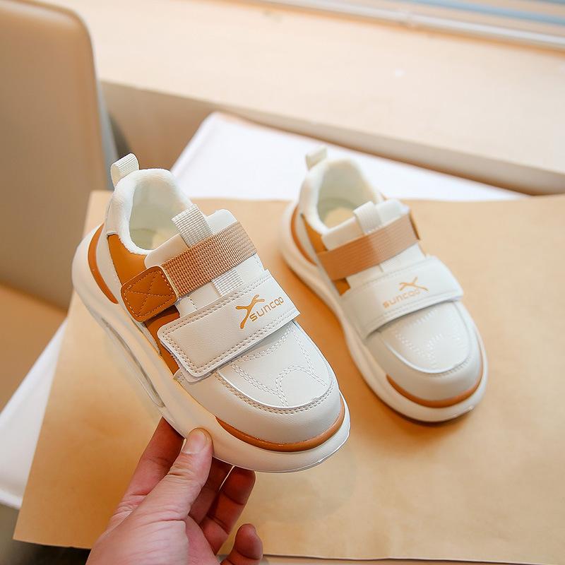 

Girls shoes, sports shoes, children s cotton shoes, winter little girl velvet medium and old children s dad shoes, light and non-slip 31 жовтий