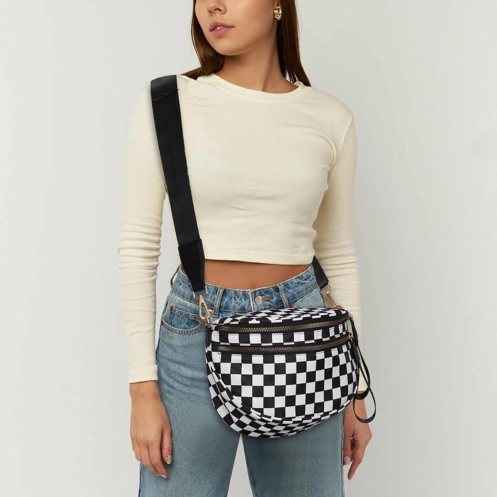 ins senior women's new fashion versatile Oxford cloth large capacity shell bag plaid light messenger bag sports