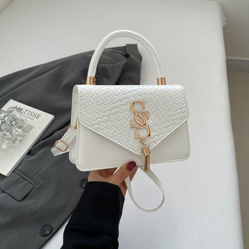 Splicing Personalized Trend Commuter Messenger Bag Women's New Fashion Simple Shoulder Personalized Small Square Bag