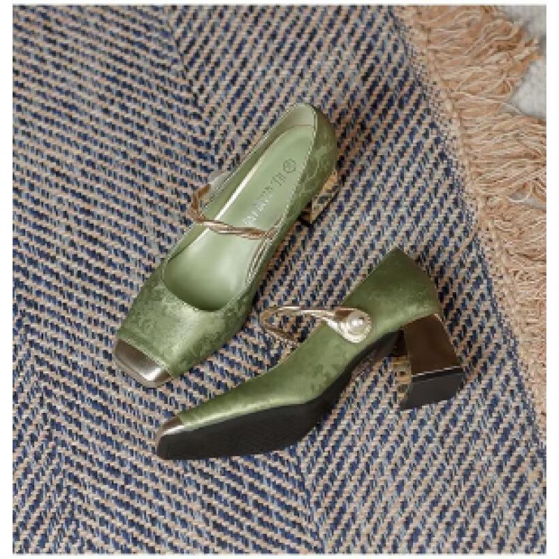 

Модные женские туфли на высоком каблуке в новом китайском стиле, туфли Мэри Джейн, сочетающиеся с туфлями-одиночками в китайском стиле, сочетающиеся с юбками и туфлями 40 зелёный