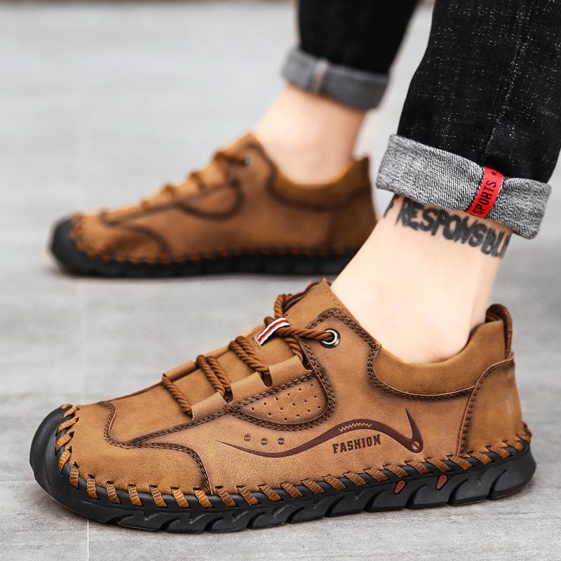 Fashion Spring New Loafers Fashion Boat shoes Male Brand Leahter metal button Slip-ON Men's Casual Shoes Men's Shoes 2024 new ui89