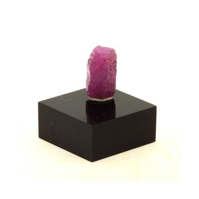 Pierres et Minéraux. Rubis. 7.3 ct. Kiteto District, Manyara Region, Tanzanie.