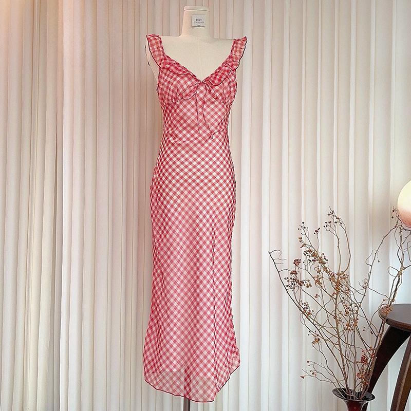 Women's Summer Vintage Tea Break Seaside Holiday Long Plaid French Halter Dress