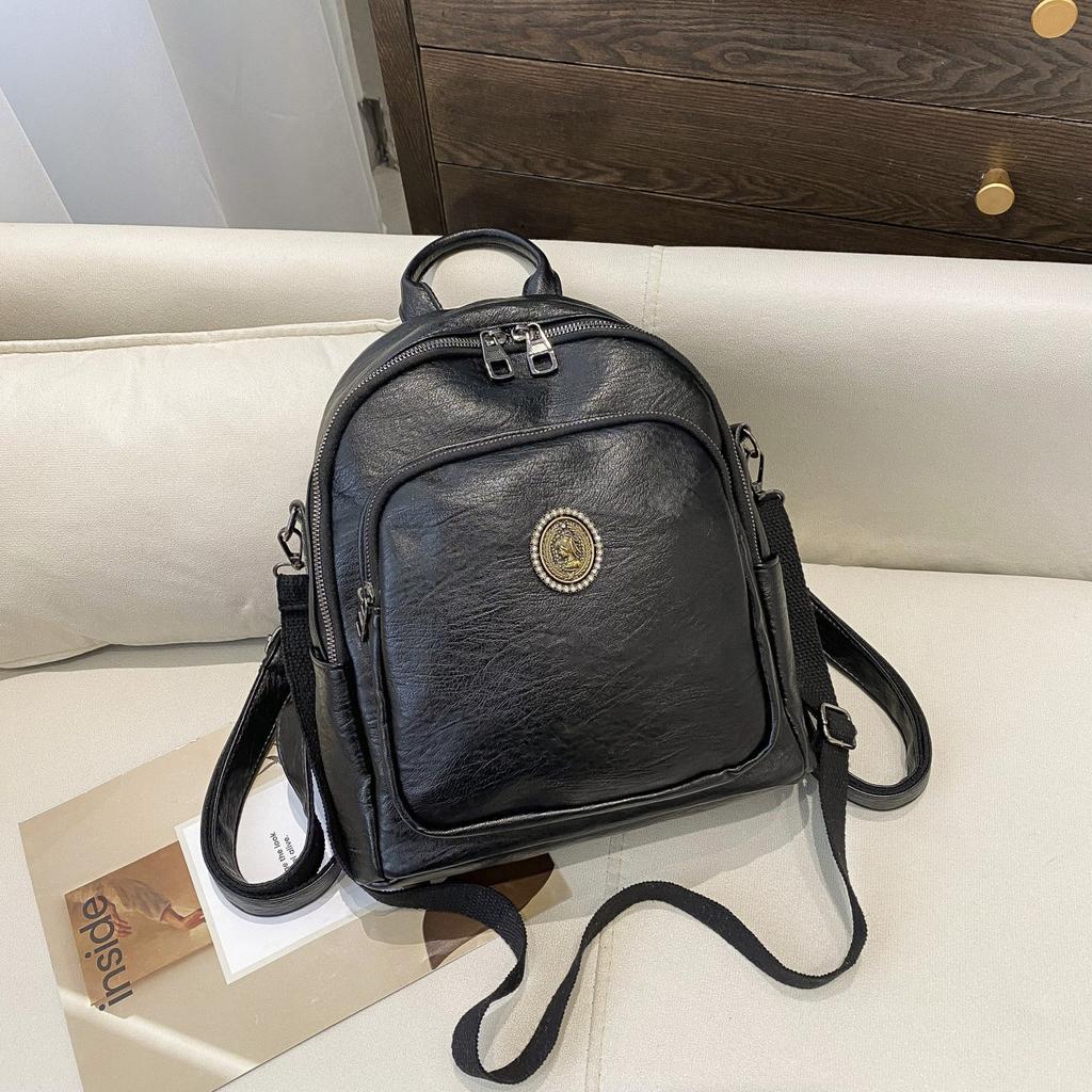 Mjuk läderryggsäck för kvinnor, Trendig och moderiktig skolväska med stor kapacitet