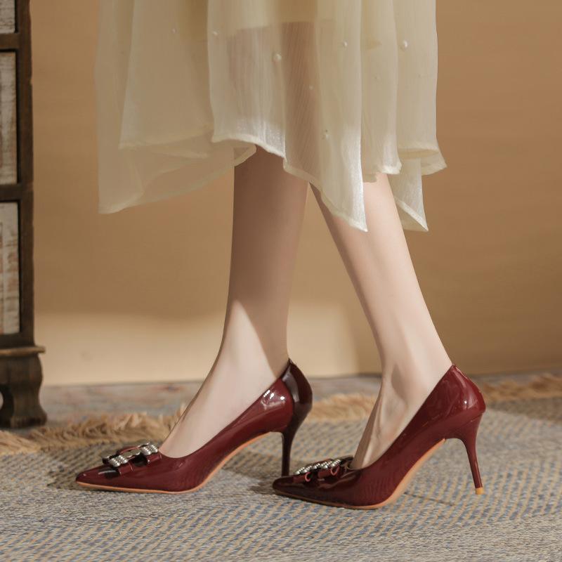 

B temperament pointed head rivet bow high heels women s thin heel high-end versatile single shoes spring and autumn women 40
