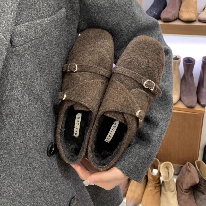 

Retro Height-increasing Square-toed Women s Shoes, New Warm Shoes for Autumn and Winter 39 кавовий