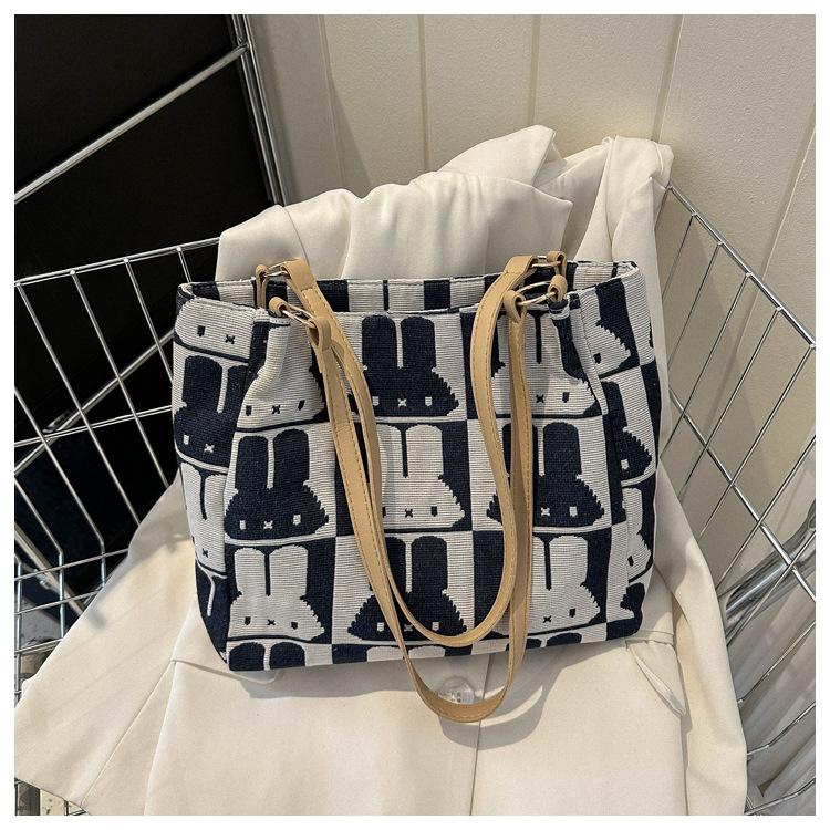 

Korean version ins large-capacity tote bag women s 2024 new out fashion mommy bag student shoulder commuter bag синій