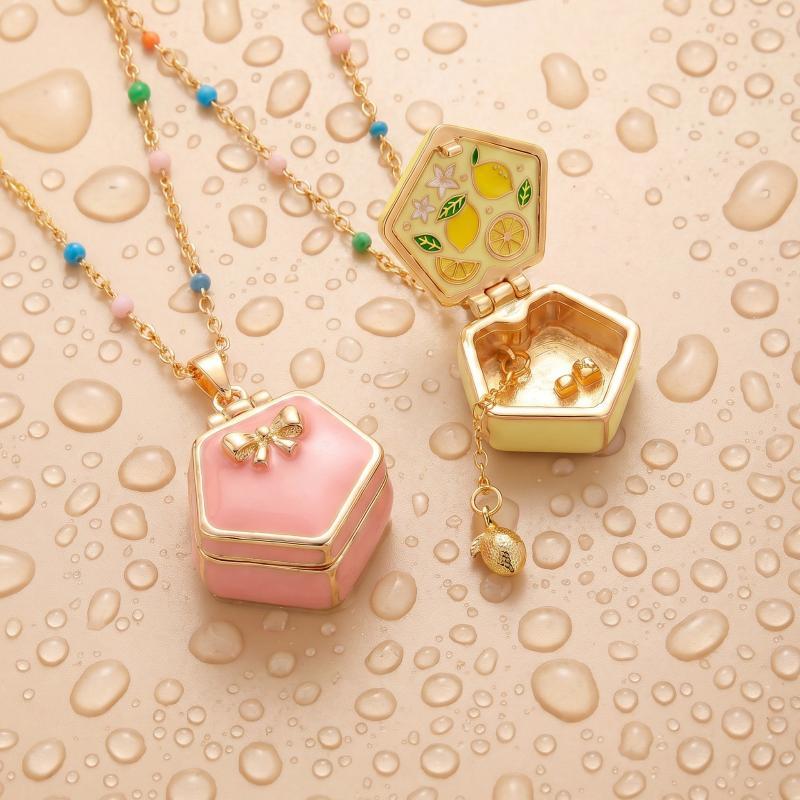 Cute Geometrically Irregular Fruit Open Box Picture Frame Pendant For Woman Fashionable Sweet Opening And Closing Box Necklace
