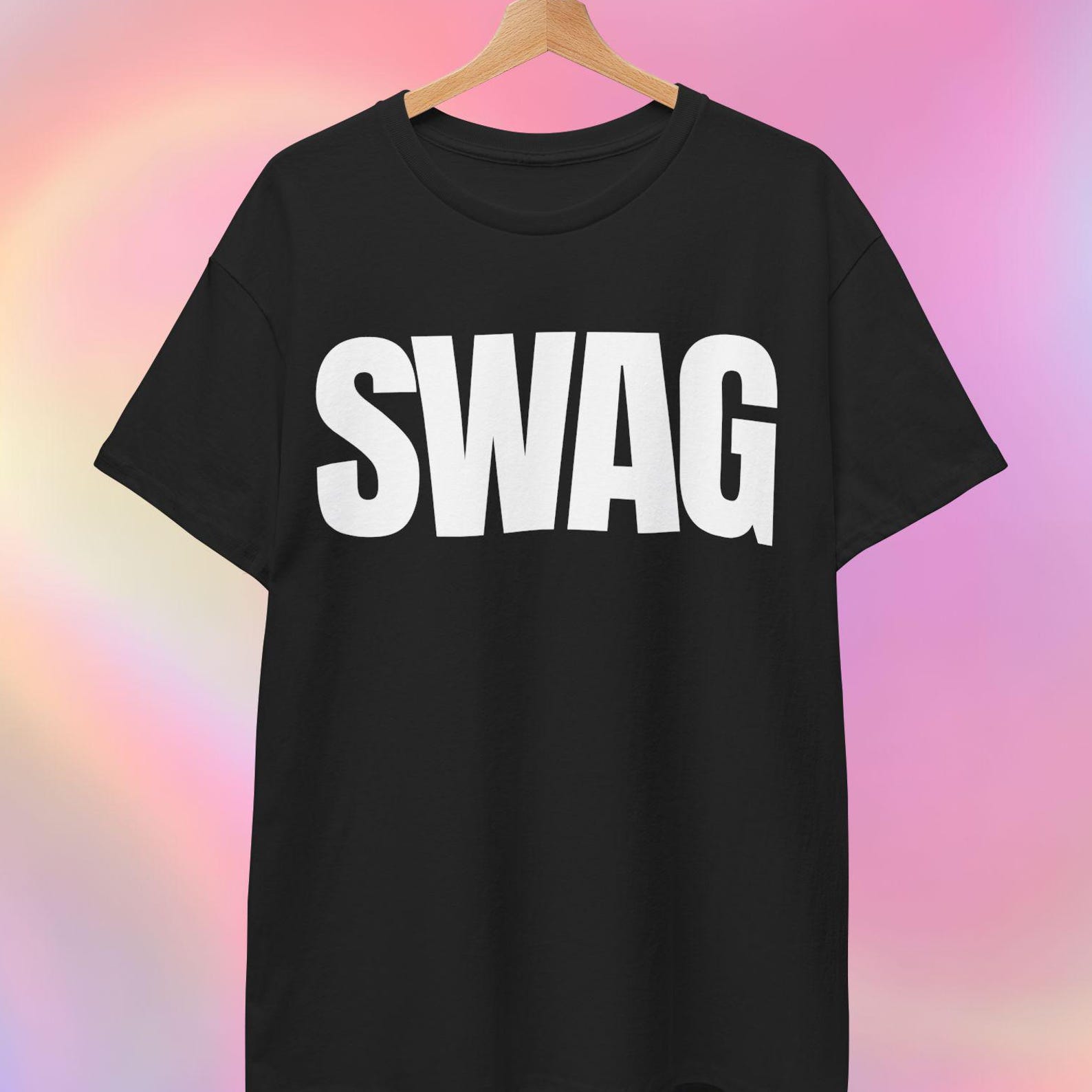 Стильная футболка с жирным текстом SWAG | Графическая футболка с типографикой L