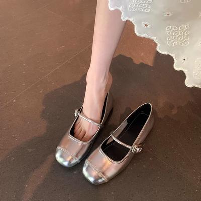 Sapatos clássicos
