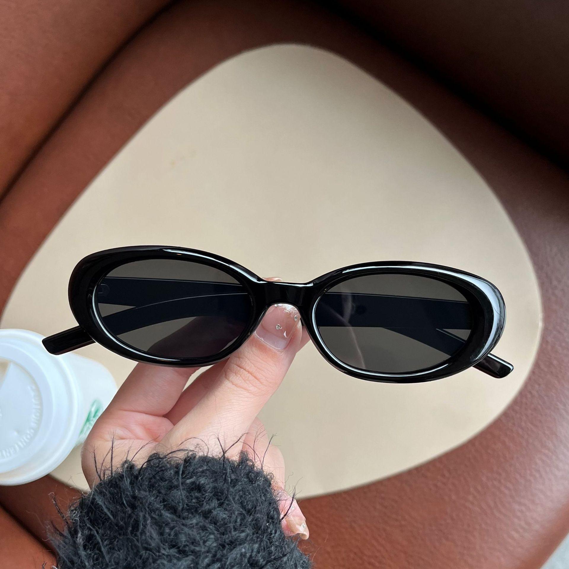 

Oval Shape Vintage Sunglasses Women Retro UV400 Protection High Quality Female Sun Glass Men s Shades